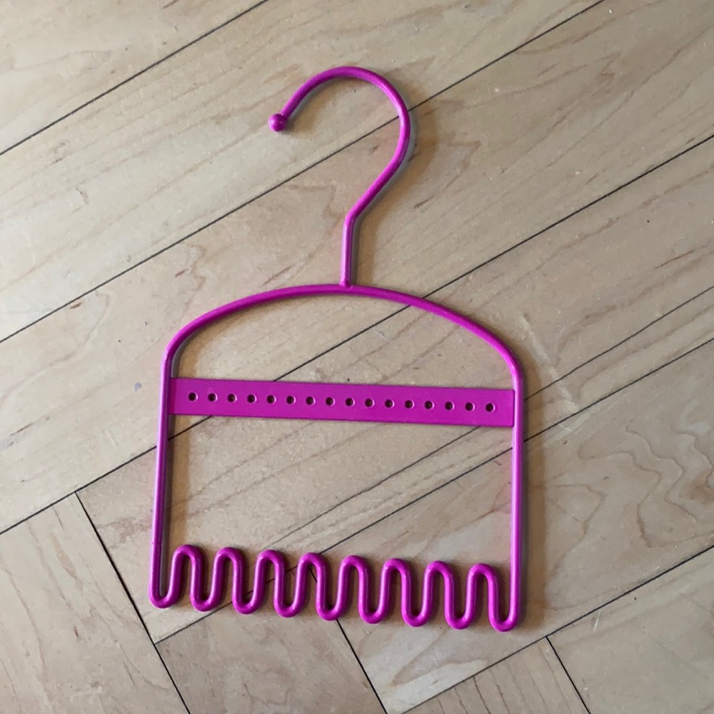 Pink Hanging Jewelry Holder
